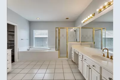 7147 Windwater Parkway S, Houston, TX 77036 - Photo 35