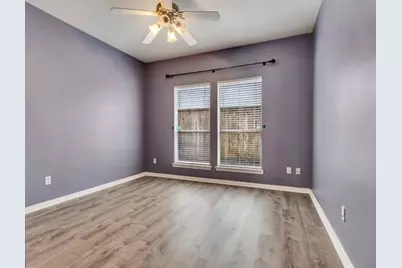 7147 Windwater Parkway S, Houston, TX 77036 - Photo 9