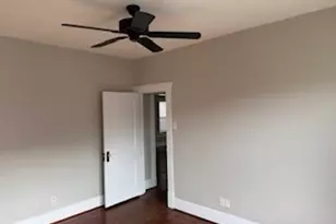 305 Enid St, Houston, TX 77009 - Photo 13