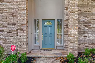 8010 Ashley Cir Dr N, Houston, TX 77071 - Photo 5