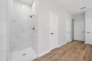 8010 Ashley Cir Dr N, Houston, TX 77071 - Photo 29