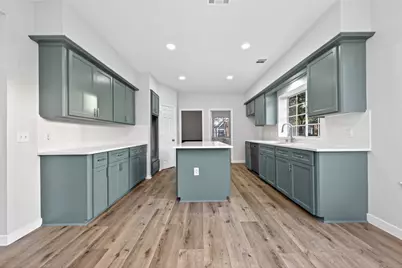 8010 Ashley Circle Drive N, Houston, TX 77071 - Photo 15