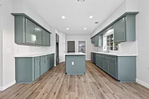 8010 Ashley Cir Dr N, Houston, TX 77071 - Photo 15