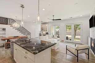 5714 Schuler St, Houston, TX 77007 - Photo 13