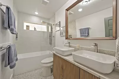 10021 Lazy Oaks Street, Houston, TX 77080 - Photo 25