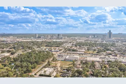 10021 Lazy Oaks Street, Houston, TX 77080 - Photo 41