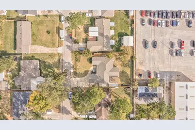 10021 Lazy Oaks Street, Houston, TX 77080 - Photo 43