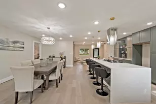 10021 Lazy Oaks St, Houston, TX 77080 - Photo 9
