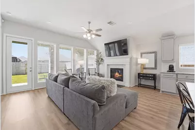 1127 Beals Creek Street, Conroe, TX 77304 - Photo 9