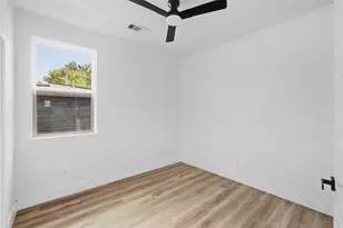 250 Georgia St, Houston, TX 77029 - Photo 11
