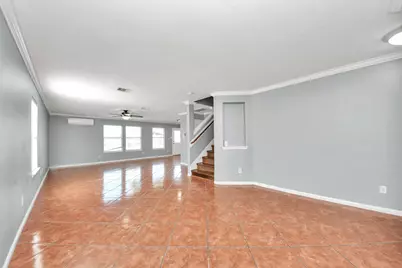 10306 Dalehurst Court, Houston, TX 77075 - Photo 3