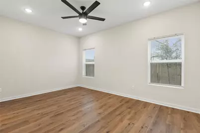 7709 Saint Louis Street #A, Houston, TX 77028 - Photo 7