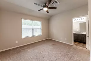207 Black Bear Dr, Huntsville, TX 77320 - Photo 25