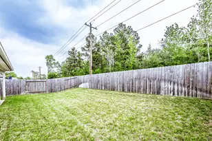 207 Black Bear Dr, Huntsville, TX 77320 - Photo 39