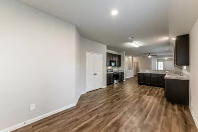 207 Black Bear Drive, Huntsville, TX 77320 - Photo 17