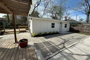4109 Edison St, Houston, TX 77009 - Photo 1