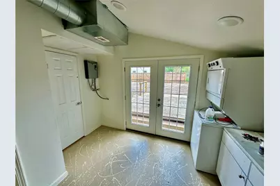 4109 Edison Street, Houston, TX 77009 - Photo 9