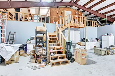 1070 Pine, Texas City, TX 77591 - Photo 11