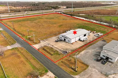 1070 Pine, Texas City, TX 77591 - Photo 19