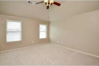 5205 Kendall Glen Court, Rosharon, TX 77583 - Photo 13