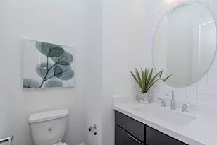 1131 W 17th St, Houston, TX 77008 - Photo 21
