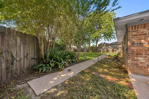 9739 Philmont Dr, Houston, TX 77080 - Photo 29