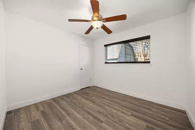 9739 Philmont Drive, Houston, TX 77080 - Photo 21