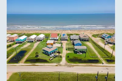 101 Stanek Drive, Surfside Beach, TX 77541 - Photo 9