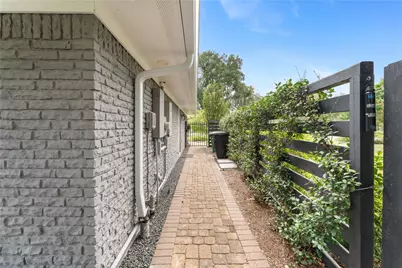 9106 Western Drive, Houston, TX 77080 - Photo 5