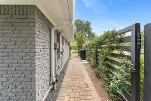 9106 Western Dr, Houston, TX 77080 - Photo 5