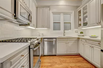 3852 Gramercy Street, Houston, TX 77025 - Photo 5