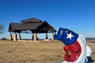 1776 Lakeshore Dr, Hemphill, TX 75948 - Photo 41