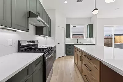 971 Highland Light Lane, Houston, TX 77091 - Photo 13