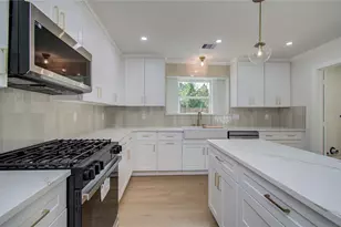 1602 Baker Dr, Tomball, TX 77375 - Photo 19