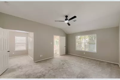 11 Wineberry Place, The Woodlands, TX 77382 - Photo 11