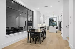 209 W 10th 1/2 St, Houston, TX 77008 - Photo 7