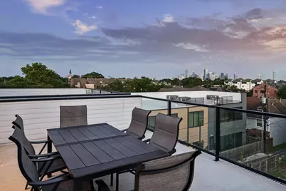 209 W 10th 1/2 Street, Houston, TX 77008 - Photo 3