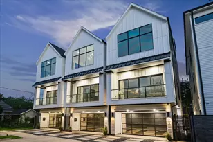 209 W 10th 1/2 St, Houston, TX 77008 - Photo 1