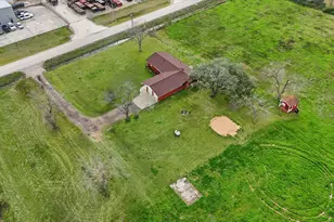 1839 W Henderson Rd, Angleton, TX 77515 - Photo 35