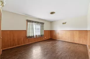 1839 W Henderson Rd, Angleton, TX 77515 - Photo 21