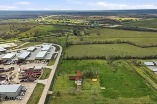 1839 W Henderson Rd, Angleton, TX 77515 - Photo 43