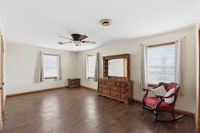 1839 W Henderson Rd, Angleton, TX 77515 - Photo 17