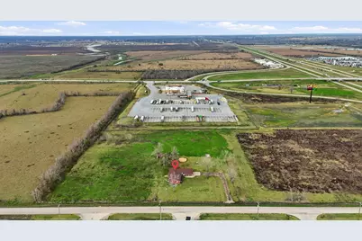 1839 W Henderson Rd, Angleton, TX 77515 - Photo 43