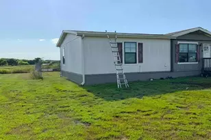 112 Terri Dr, Collinsville, TX 76233 - Photo 3