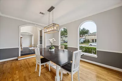 5201 Grand Lake, Bellaire, TX 77401 - Photo 7