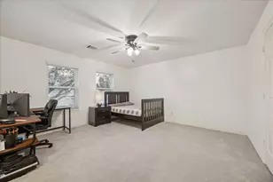 5201 Grand Lake, Bellaire, TX 77401 - Photo 23