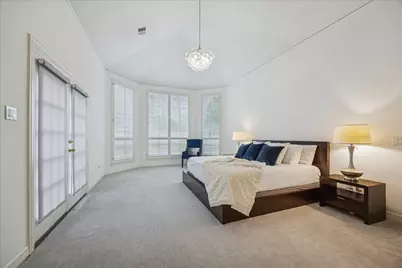 5201 Grand Lake, Bellaire, TX 77401 - Photo 17