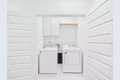 2711 Clinton Drive, Houston, TX 77020 - Photo 33