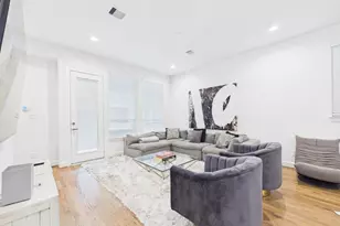 2711 Clinton Dr, Houston, TX 77020 - Photo 11