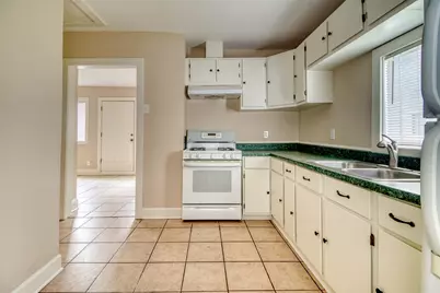 3902 Chapman Street #1/2, Houston, TX 77009 - Photo 7
